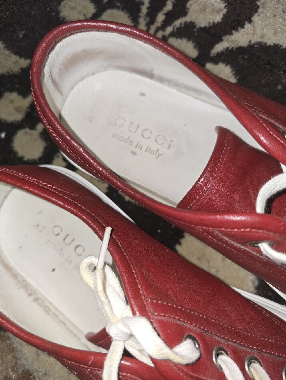 Gucci Red Leather Sneakers Men’s Size 8.5 – Pre-Owned No Box